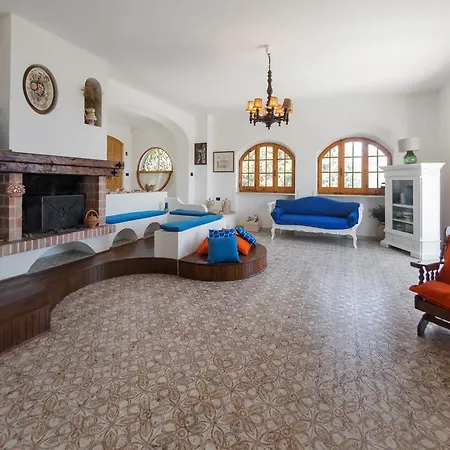 Villa Hd Teresa Marittima